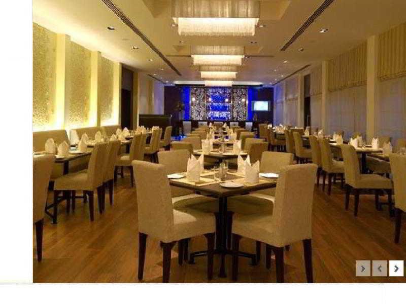 Vivanta Bengaluru Residency Road Extérieur photo