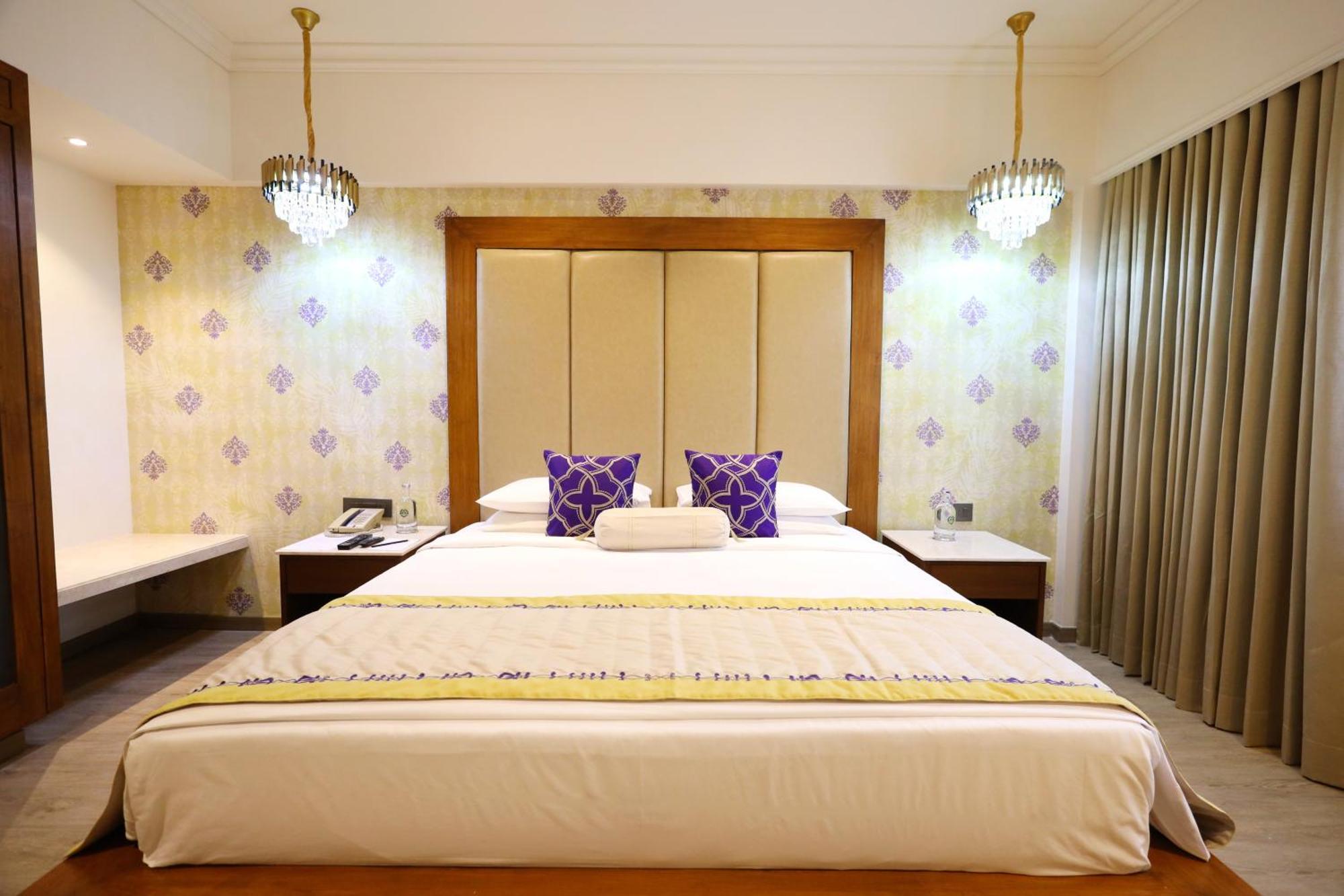 Vivanta Bengaluru Residency Road Extérieur photo